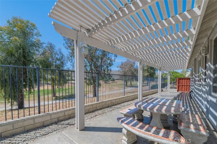 565 Pooley, Hemet, California 92545
