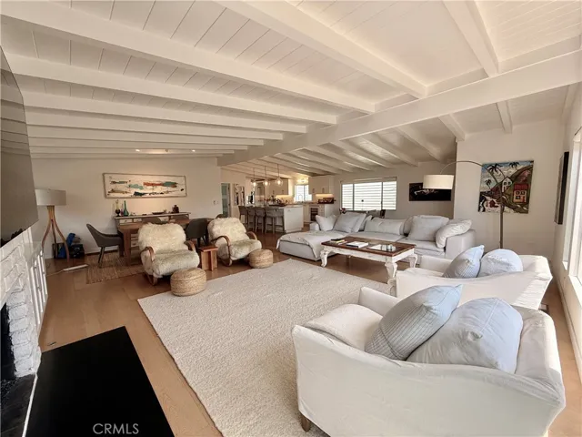 234 La Brea, Laguna Beach, California 92651