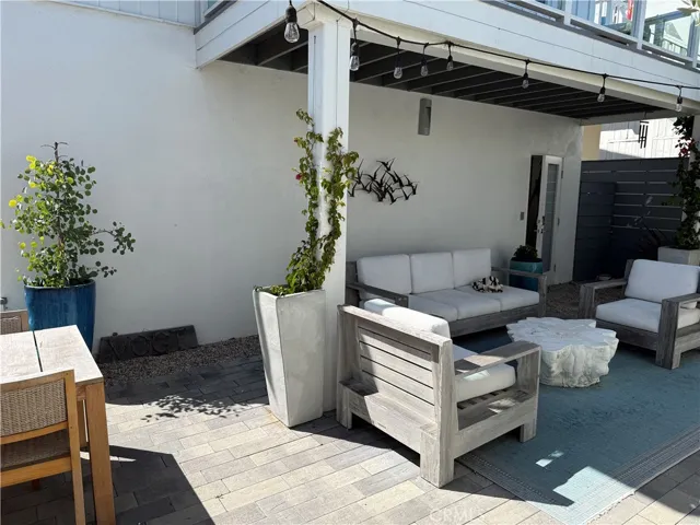 234 La Brea, Laguna Beach, California 92651