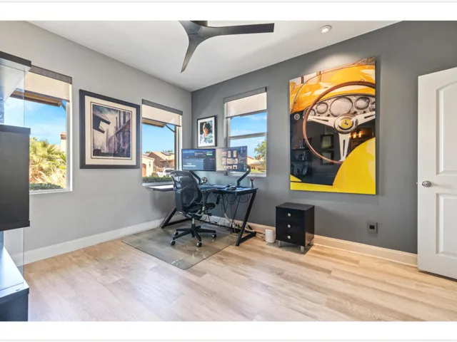 022 Office - Bedroom 2 (00002)