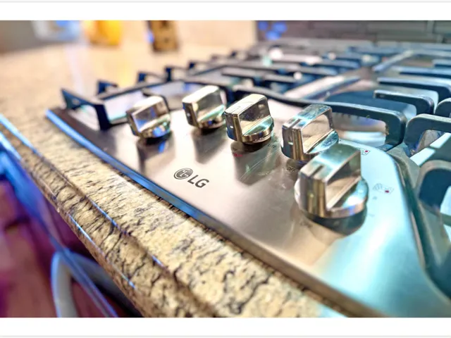 013 Kitchen (00002)