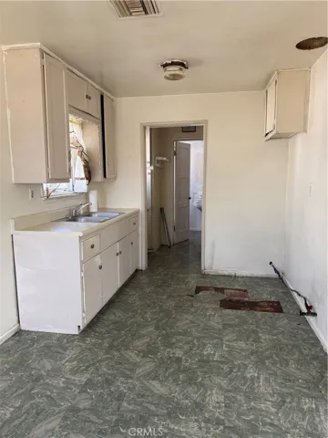 Unit#1 kitchen