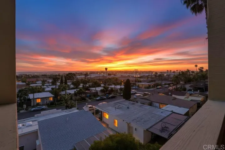 3961 Hortensia H7, San Diego, California 92110