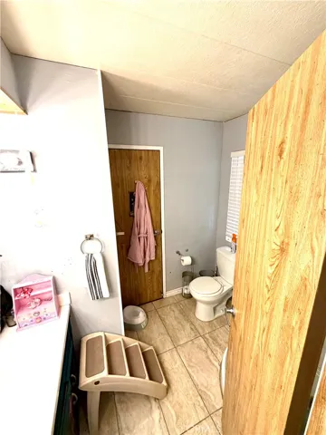 23118 Skylink, Canyon Lake, California 92587