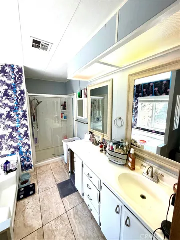 23118 Skylink, Canyon Lake, California 92587