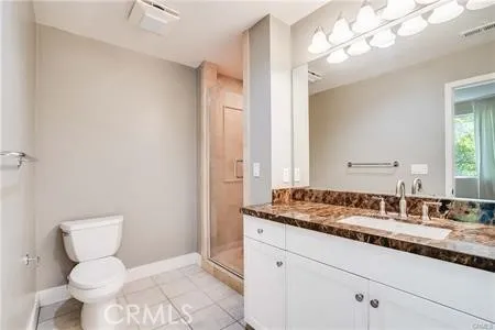 6300 Honolulu 205, La Crescenta, California 91214
