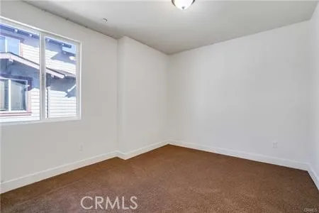 6300 Honolulu 205, La Crescenta, California 91214