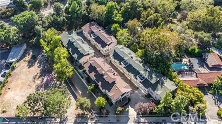 6300 Honolulu 205, La Crescenta, California 91214