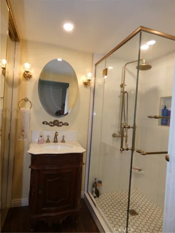 Downstairs Bathroom