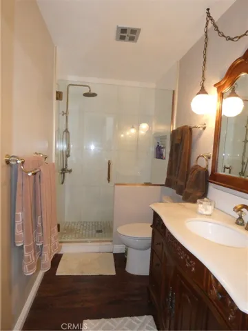 Upstairs Bathroom