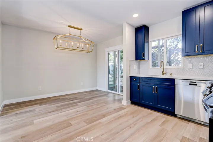 635 8th Place, Hermosa Beach, California 90254