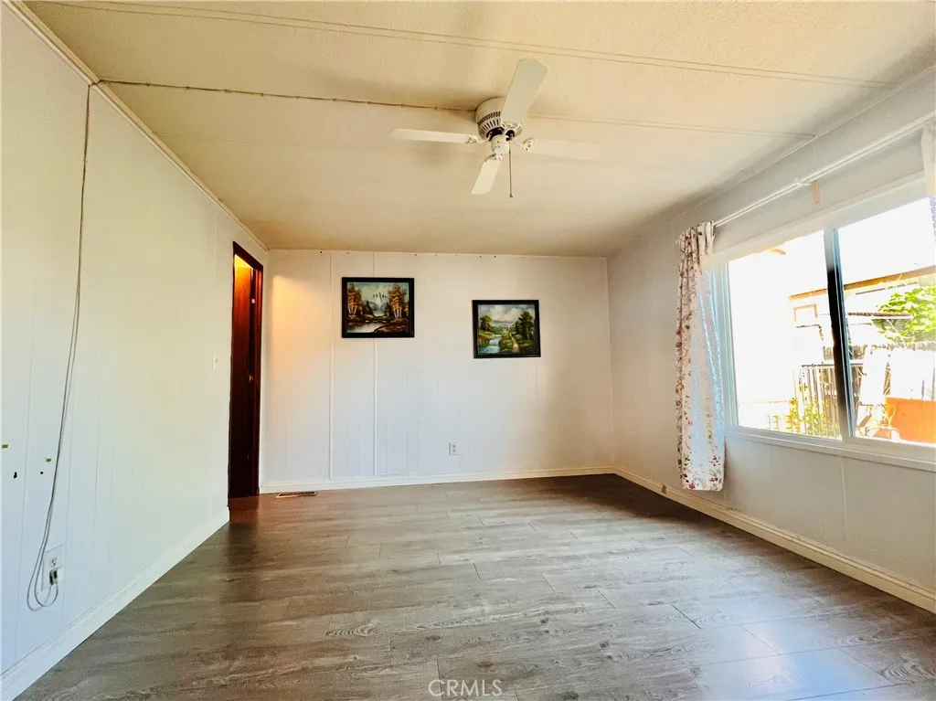 Master bedroom - view 1