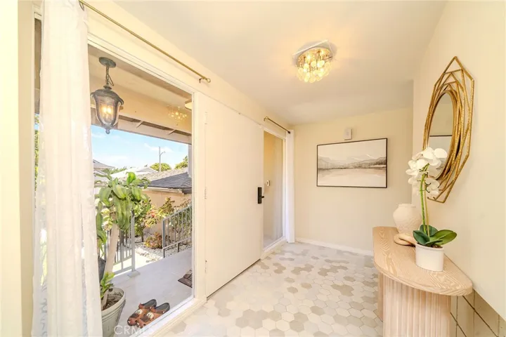 4908 Onyx, Torrance, California 90503
