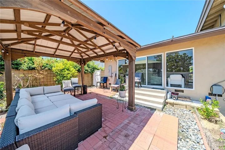 4908 Onyx, Torrance, California 90503