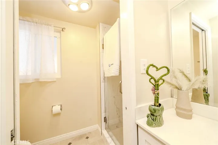 4908 Onyx, Torrance, California 90503