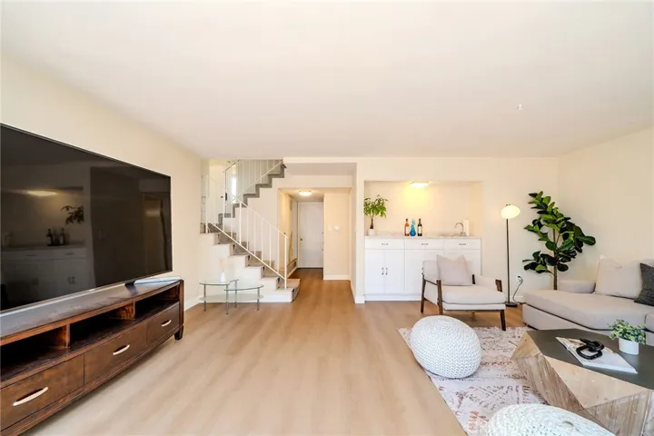 4908 Onyx, Torrance, California 90503