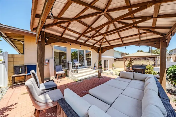 4908 Onyx, Torrance, California 90503