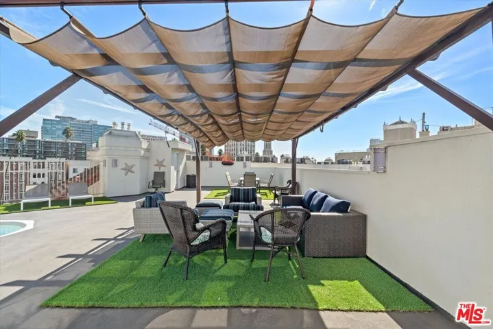 620 S Gramercy Place 222, Los Angeles, California 90005
