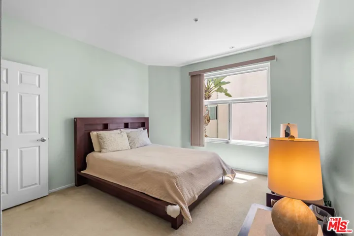 620 S Gramercy Place 222, Los Angeles, California 90005