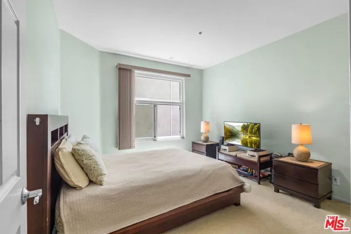 620 S Gramercy Place 222, Los Angeles, California 90005