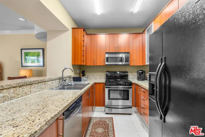 620 S Gramercy Place 222, Los Angeles, California 90005