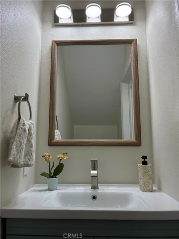 Powder room
