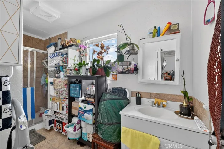 2211 S Fairview, Santa Ana, California 92704