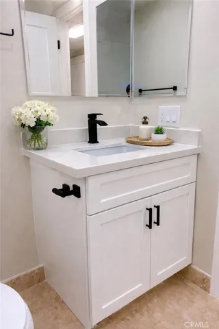 VIRTUALLY STAGED