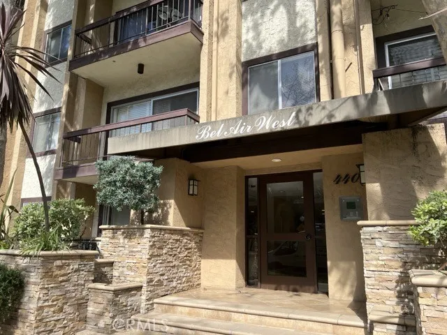 FRONT BUILDING​​‌​​​​‌​​‌‌​​‌​​​‌‌​​​‌​​‌‌​​‌‌​​‌‌​​​​ ENTRANCE