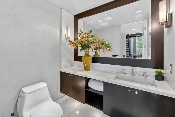Carerra marble guest bathroom