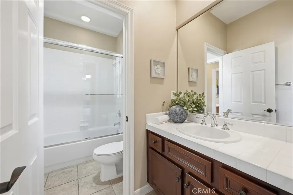 Jack & Jill Bathroom