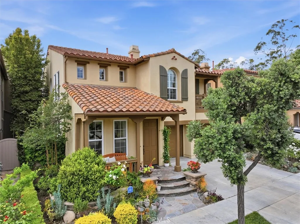 6 Versailles, Irvine, CA 92602