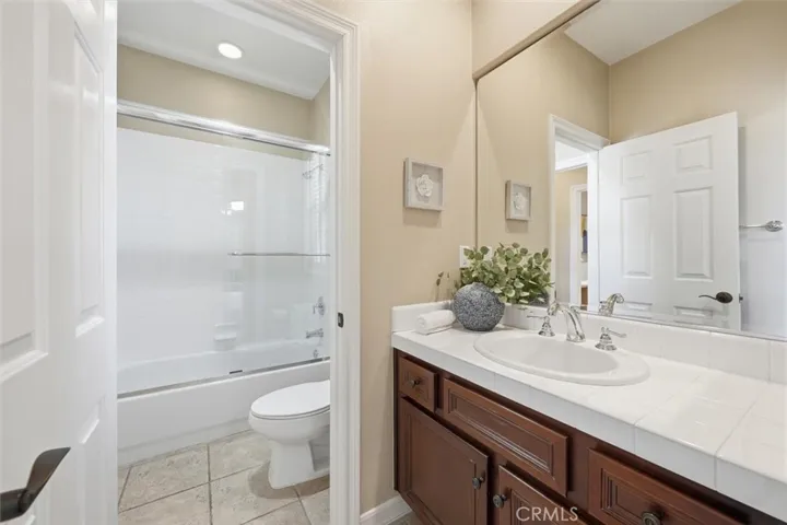 Jack & Jill Bathroom
