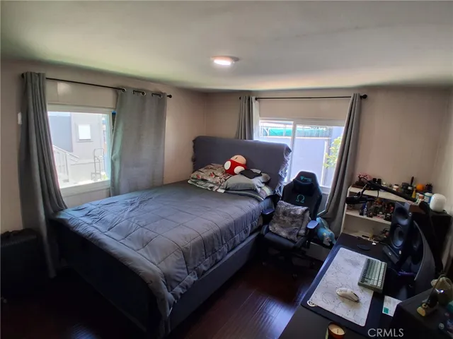 Comfortable, Open Bedroom with a Clean and Spacious Layout