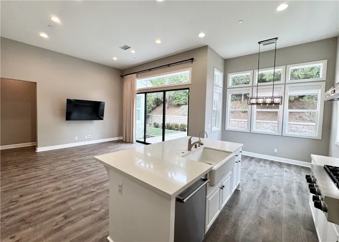 4822 Nelson Court, Carlsbad, California 92010
