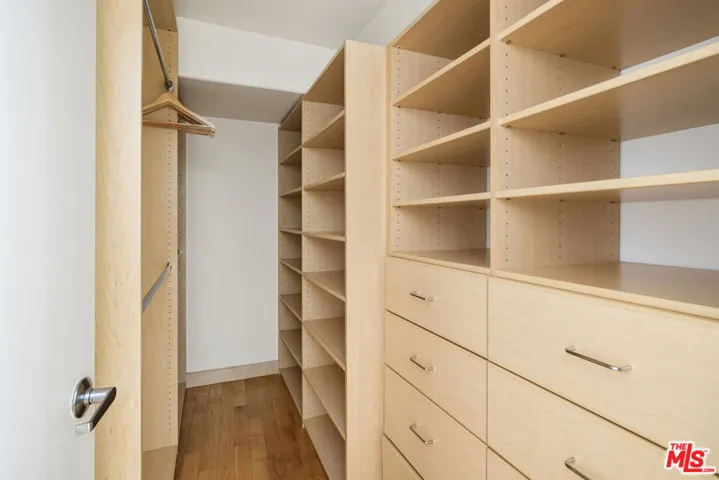 3111 Belden Drive, Los Angeles, California 90068