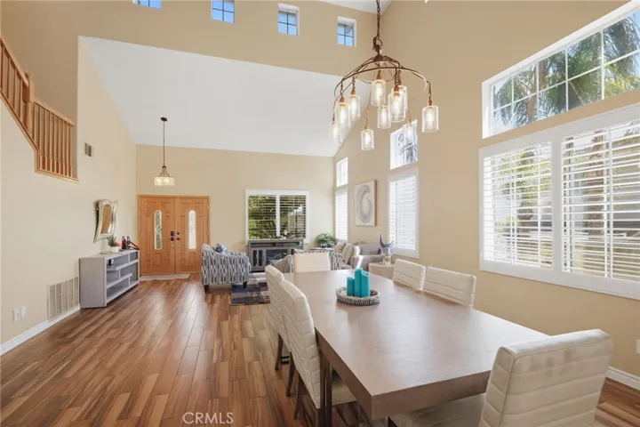 Dining Room/Living Room