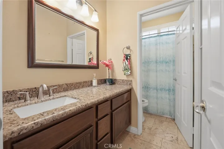 2nd Floor Bathroom