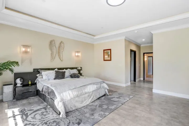 695 Quietwater, Santa Rosa, California 95404