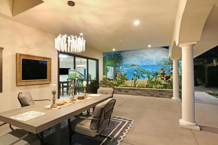 695 Quietwater, Santa Rosa, California 95404