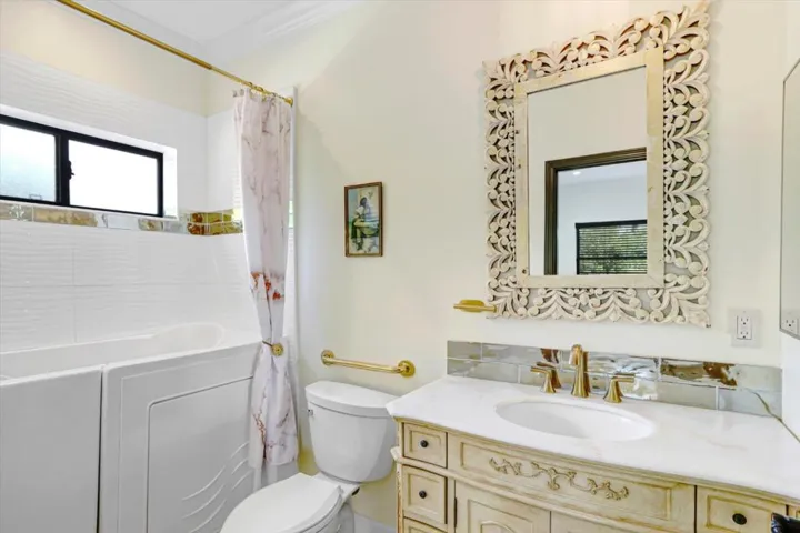 695 Quietwater, Santa Rosa, California 95404