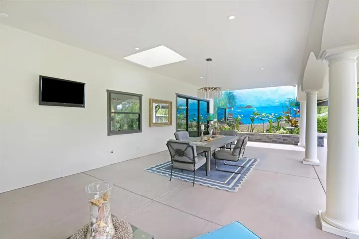 695 Quietwater, Santa Rosa, California 95404