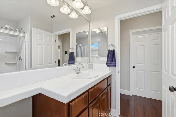 GUEST BATHROOM 1