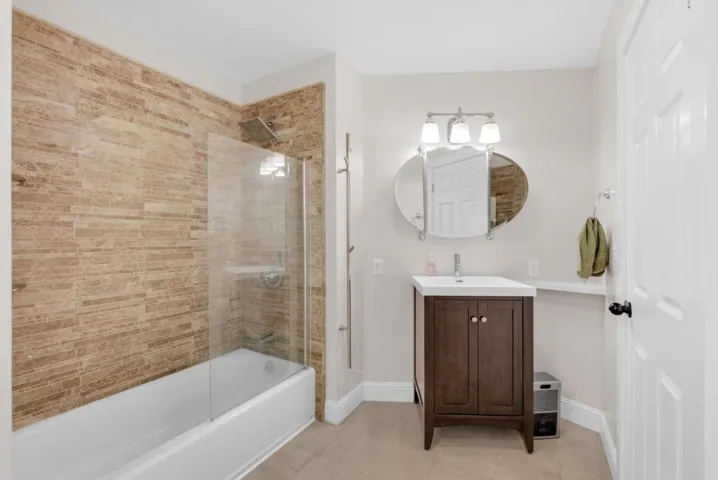 18485 Main Boulevard, Los Gatos, California 95033