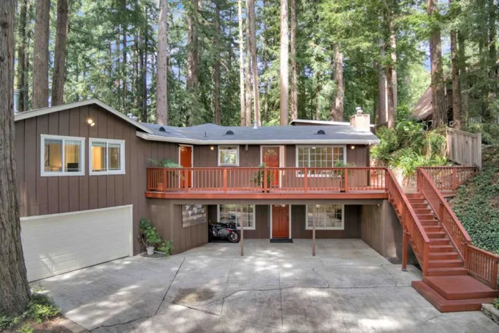 18485 Main Boulevard, Los Gatos, California 95033