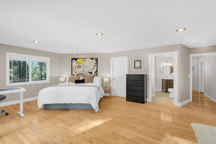 18485 Main Boulevard, Los Gatos, California 95033