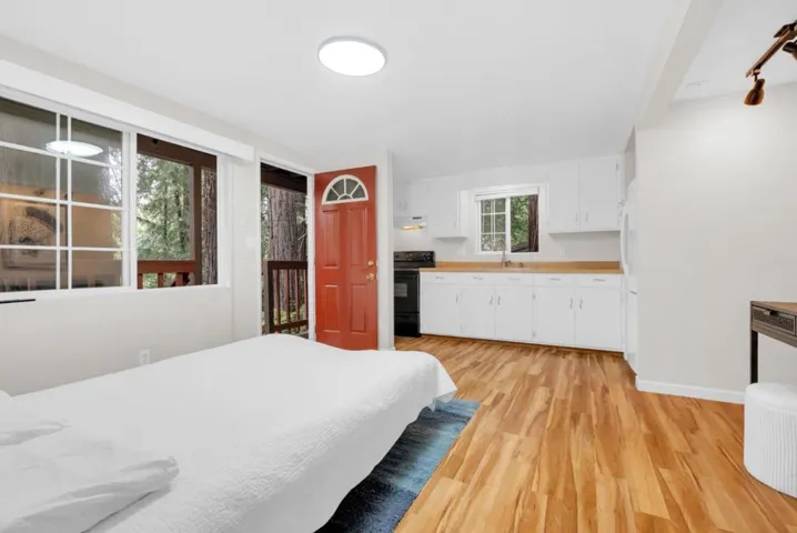 18485 Main Boulevard, Los Gatos, California 95033