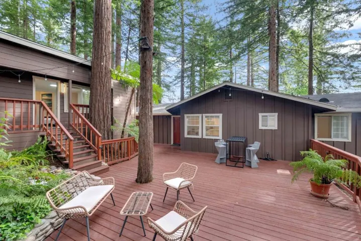 18485 Main Boulevard, Los Gatos, California 95033