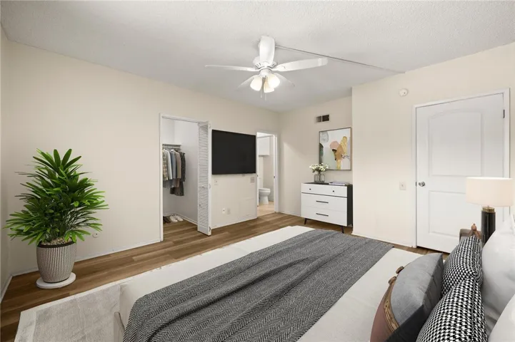 21219 Roscoe Boulevard 211, Canoga Park, California 91304
