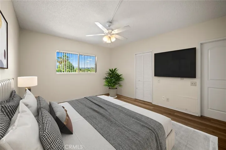 21219 Roscoe Boulevard 211, Canoga Park, California 91304